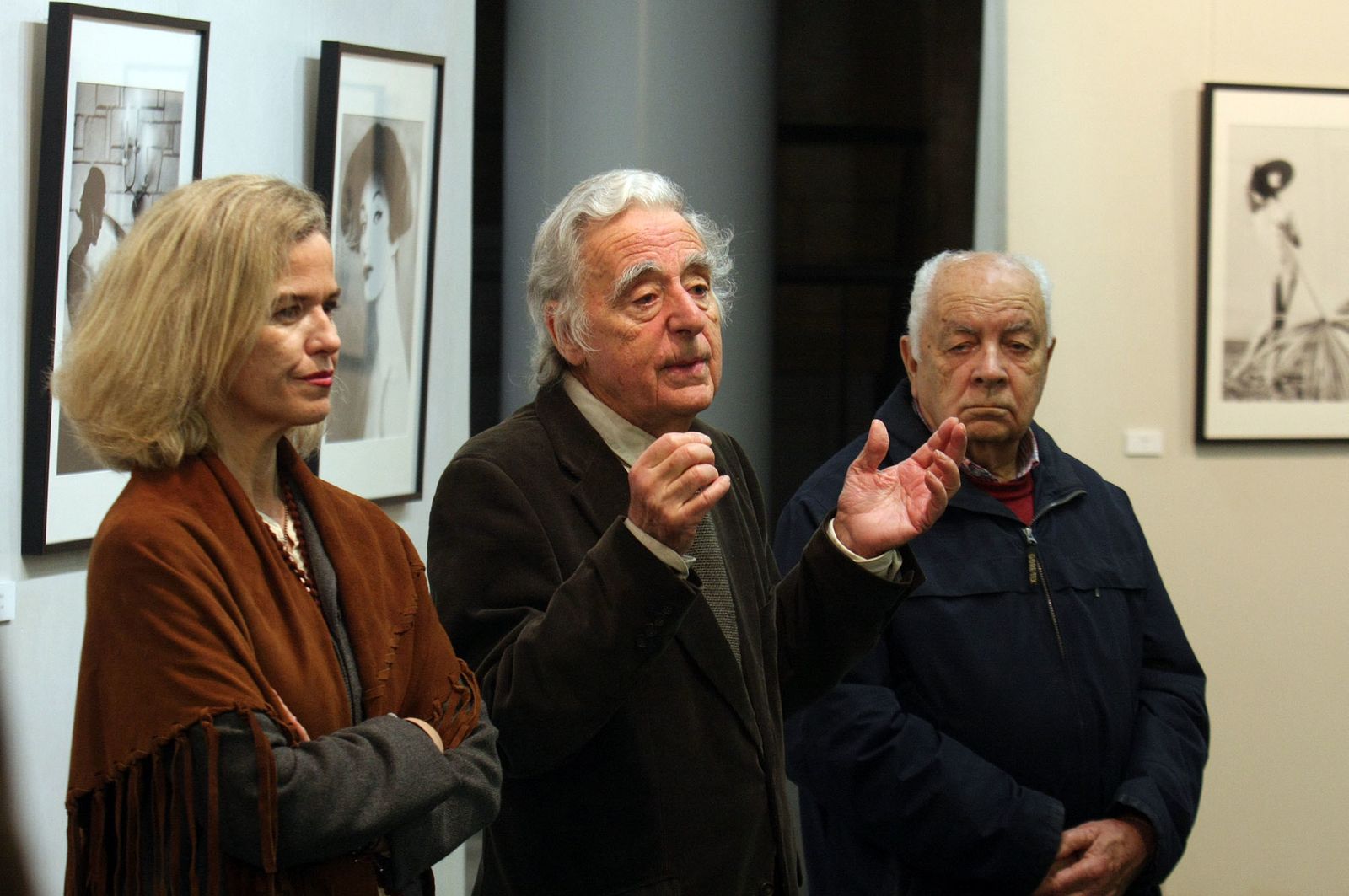 Latitudes. Exposiciones de Alberto Korda y de Pedro Luis Raota