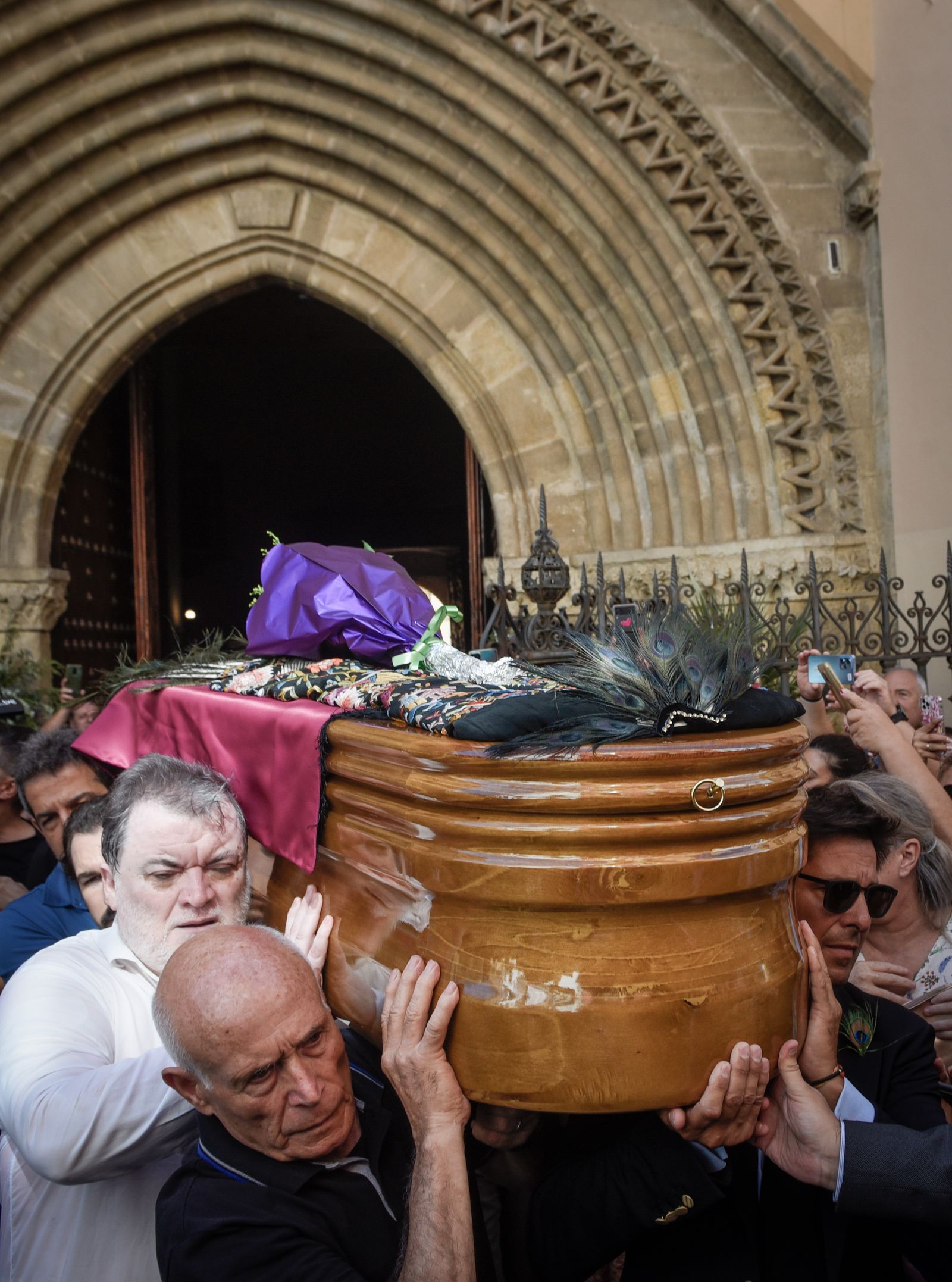 La despedida de Triana a María Jiménez, en imágenes