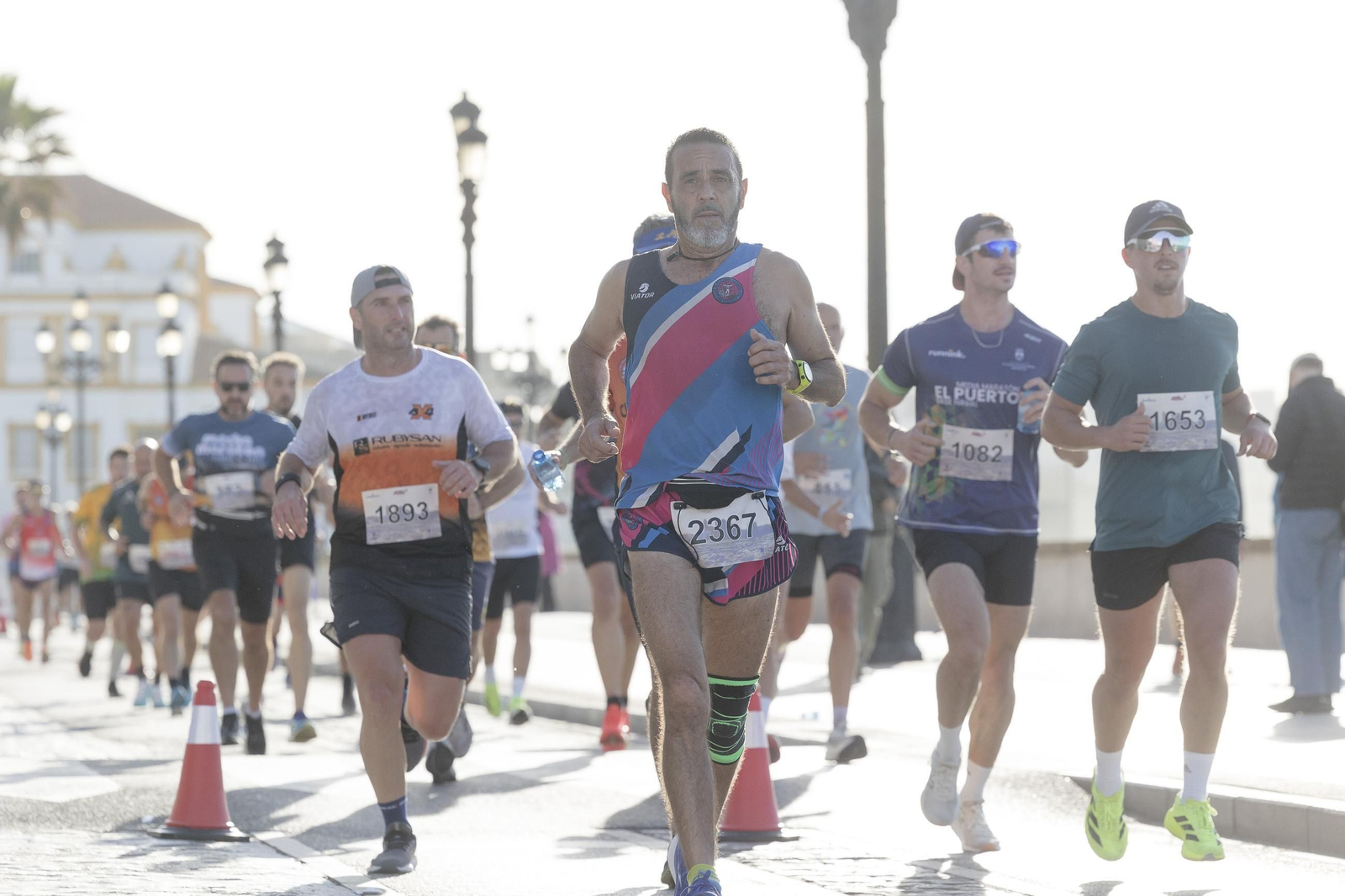 Búscate en las imágenes de la "II Media Maratón Ciudad de Cádiz"