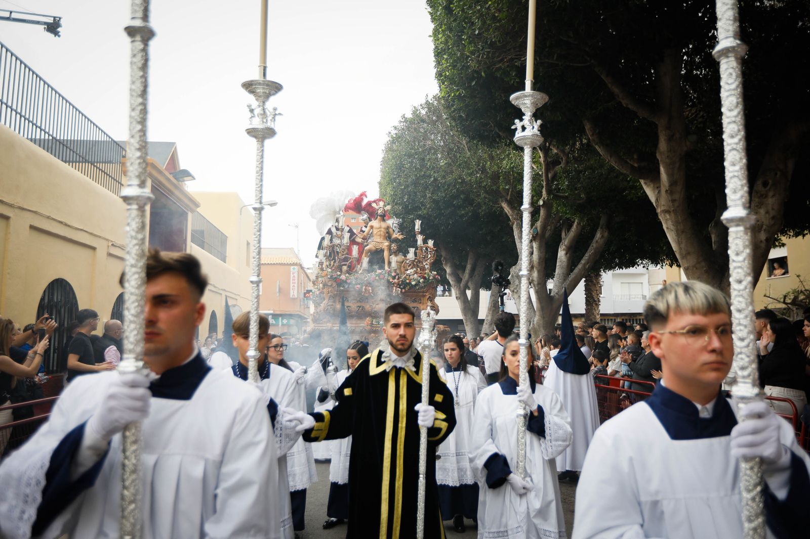 Mira como la cena sale a las calles de Almería tras las lluvias