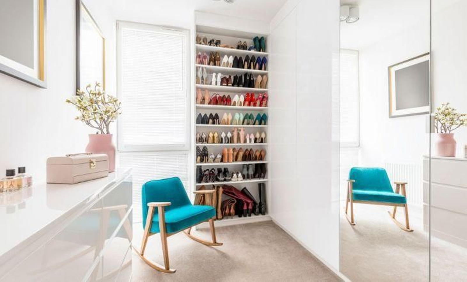 Así es el zapatero de Ikea de 6 euros con el que guardar tus alpargatas de verano dejará de ser un problema.