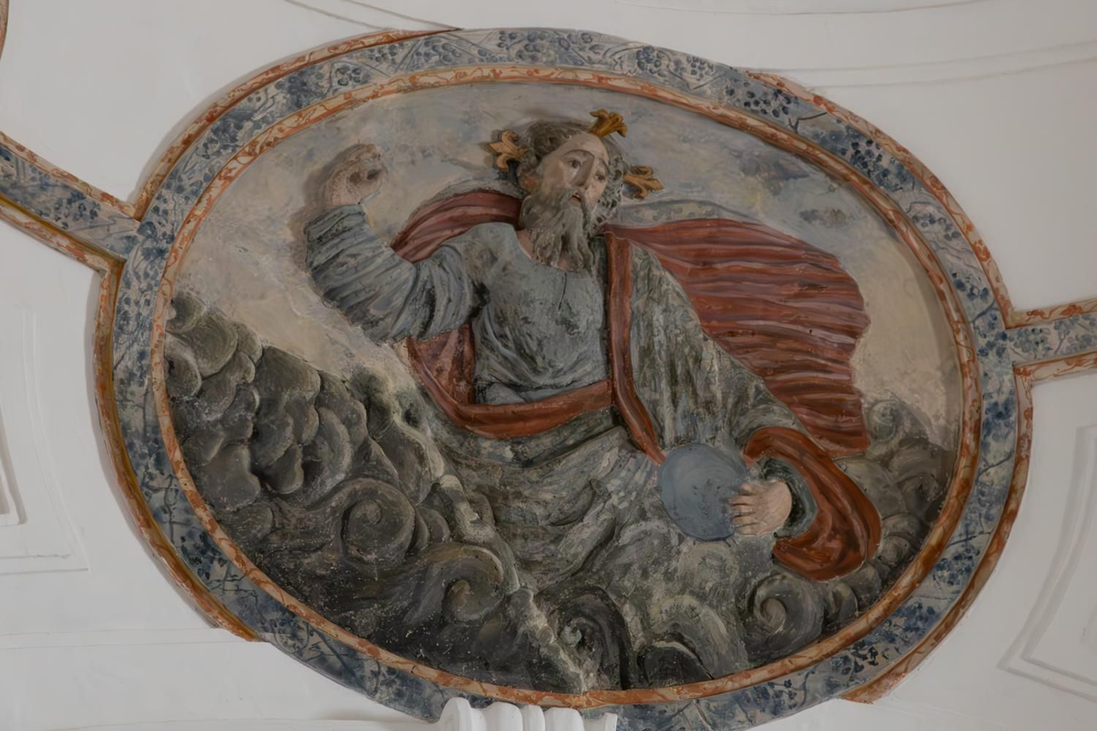 El interior de la iglesia de Santo Domingo de Jaén, al detalle.