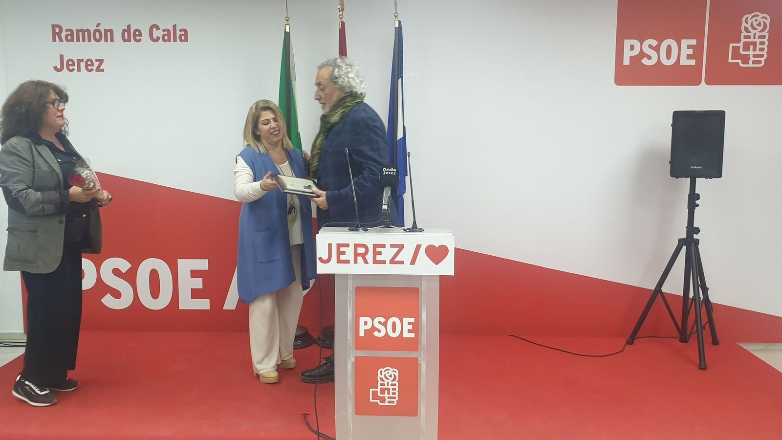 Premio Ramón de Cala colectivo a Voluntarios por otro mundo.