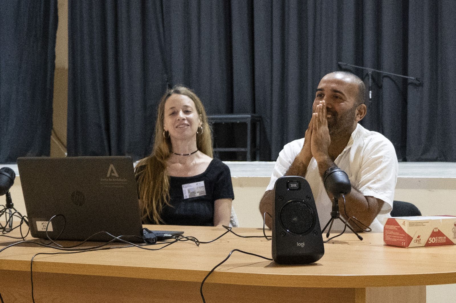 Sandra Egnolff y Vimal Prasad durante su visita a El Acebuche.