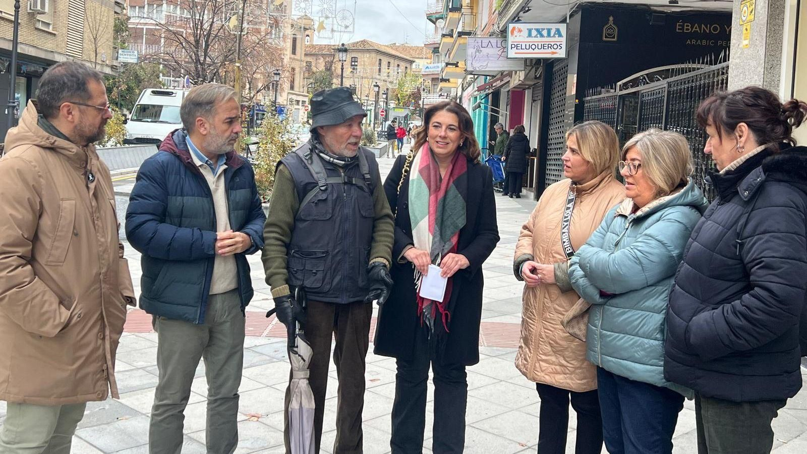 Visita de Raquel Ruz a la calle Emperatriz Eugenia