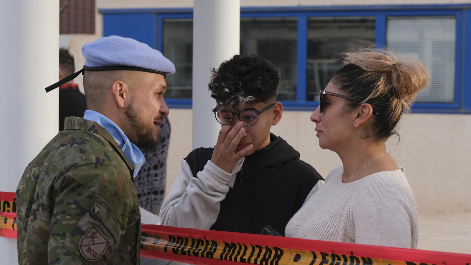 Imágenes de la salida del segundo contingente de La Legión con destino el Líbano