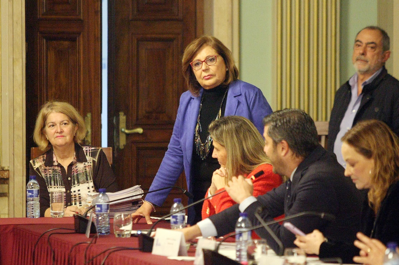 Imágenes del pleno del Ayuntamiento de Huelva