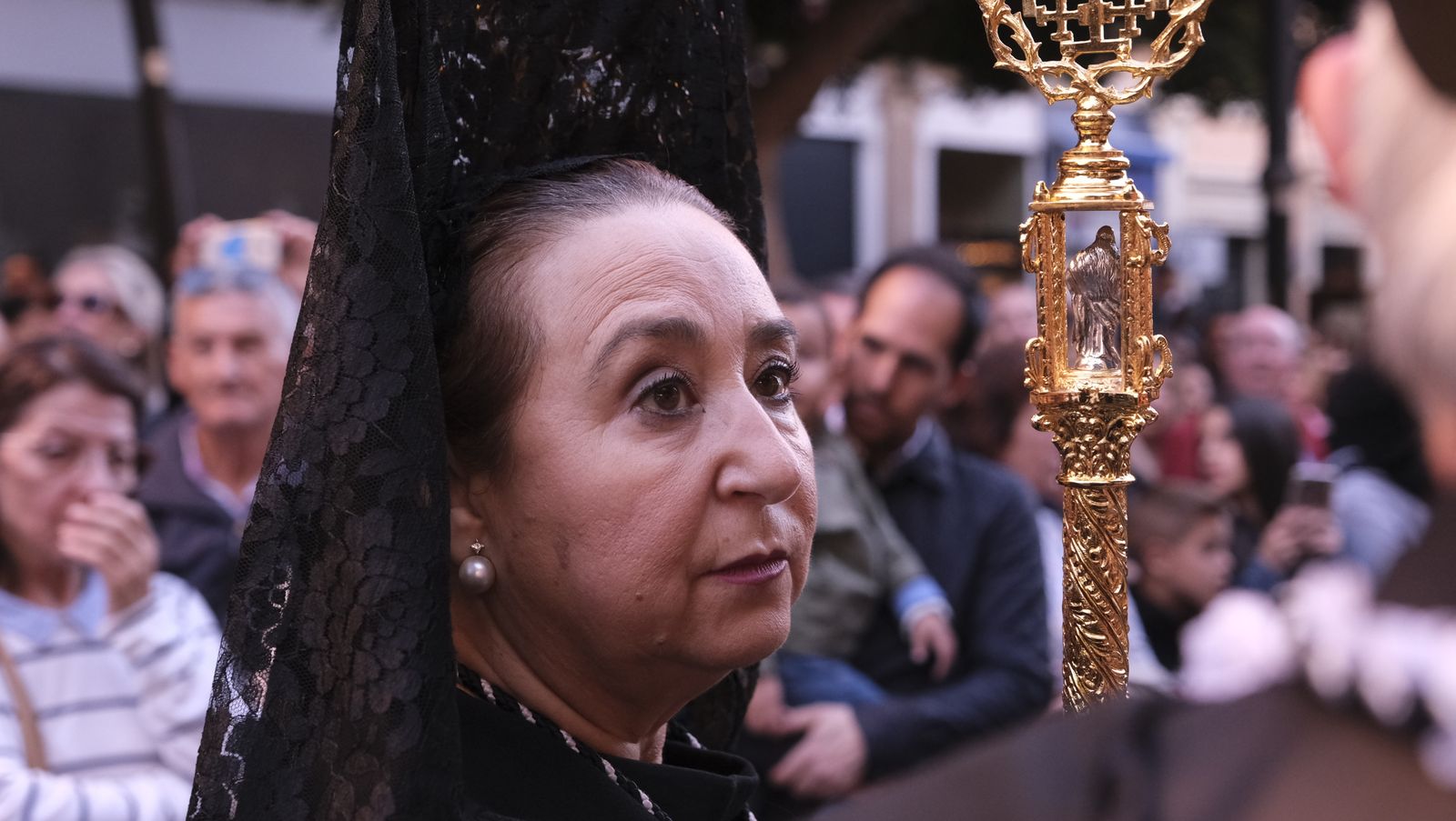 Procesión del Santo Entierro en Almería, en imágenes