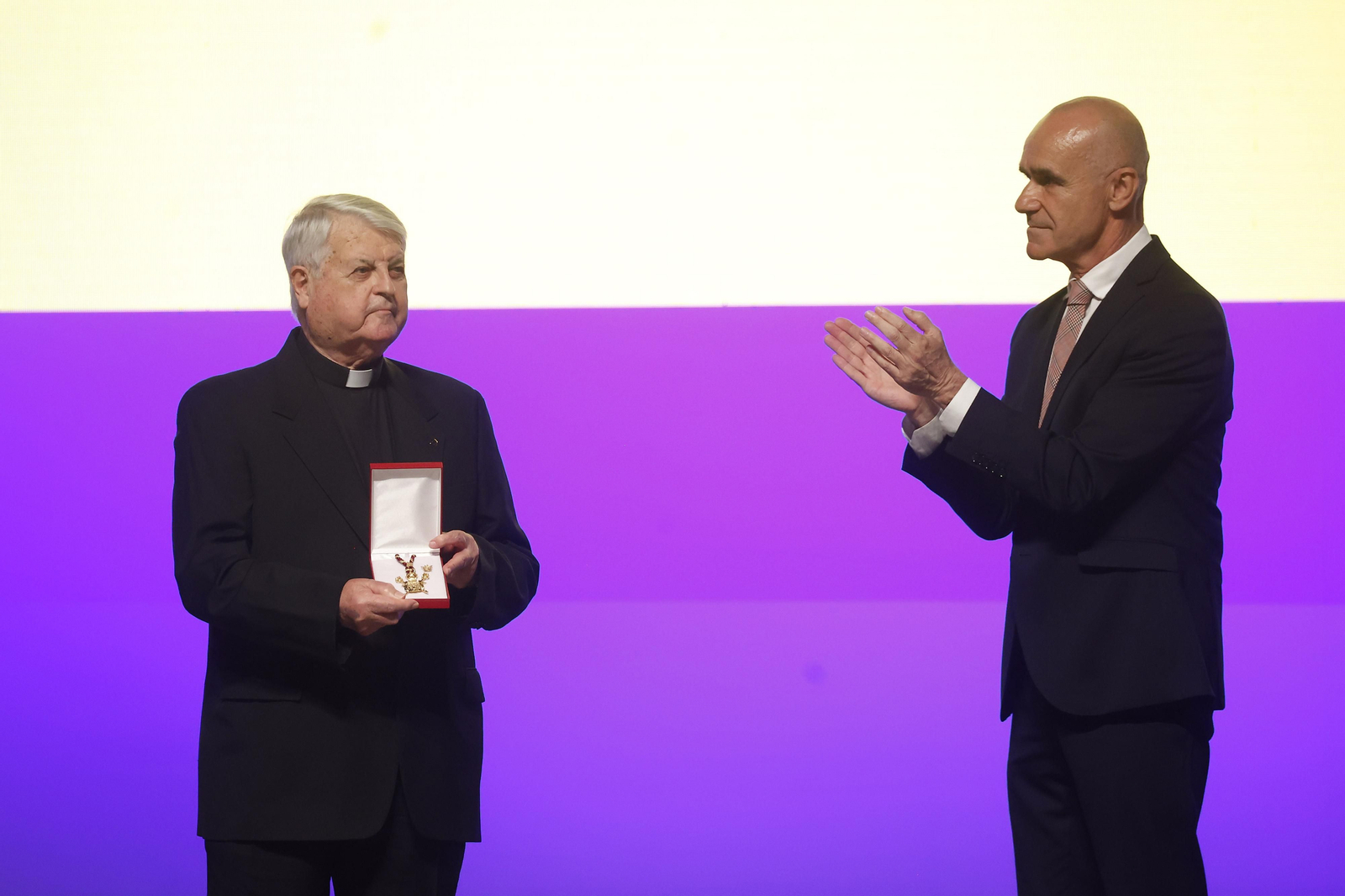 Las imágenes de la entrega de las medallas de la ciudad