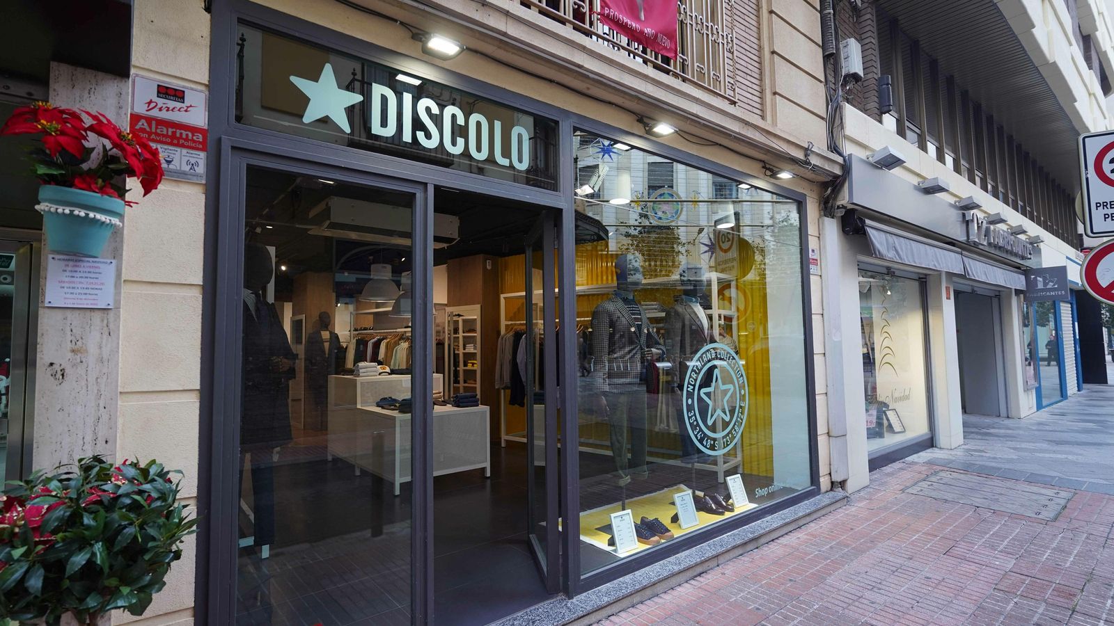 Fachada de la tienda de Díscolo en Córdoba.