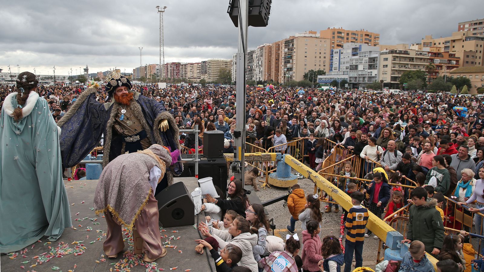 Fotos del arrastre de latas en Algeciras