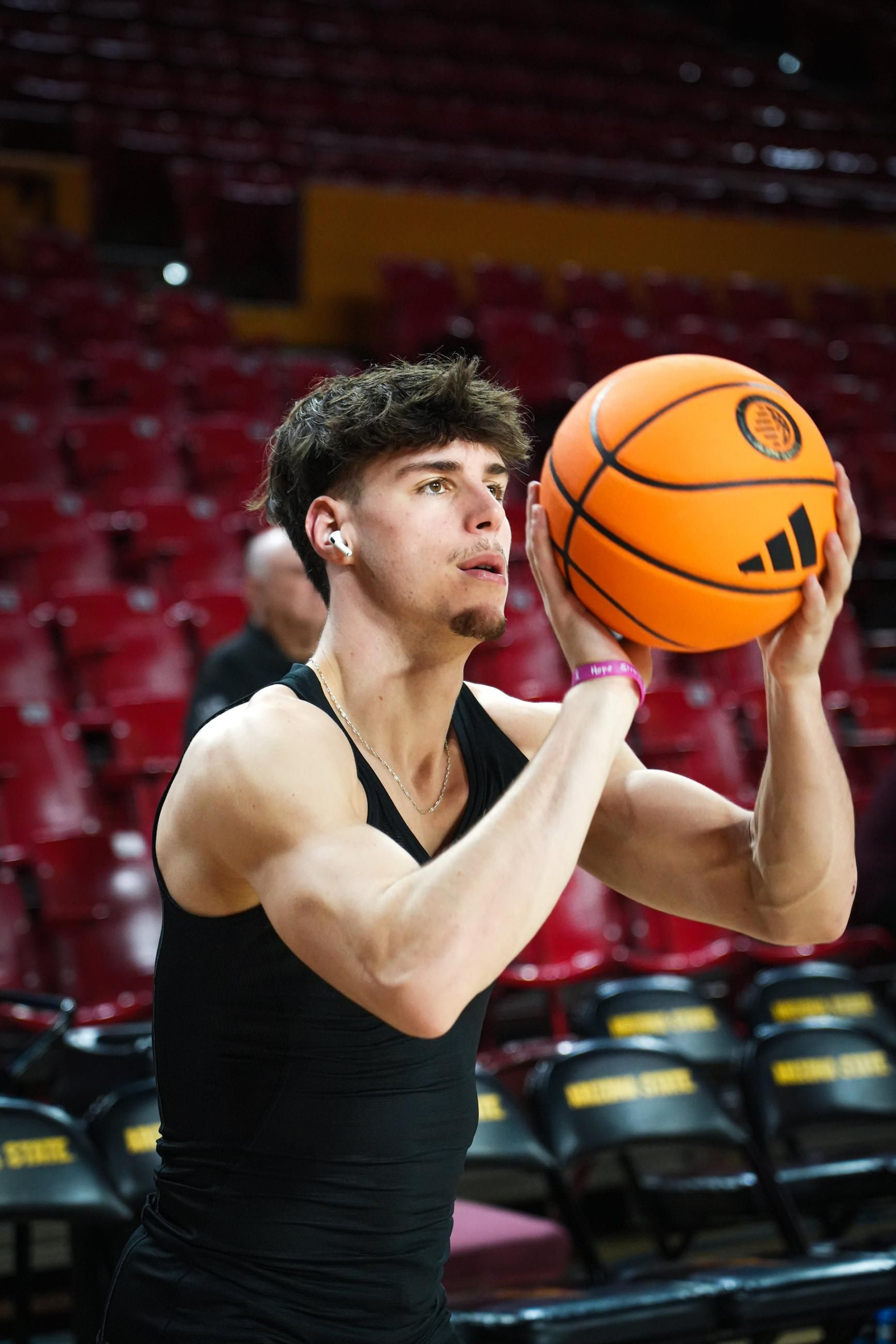 NCAA: Álvaro Folgueiras roza el doble doble