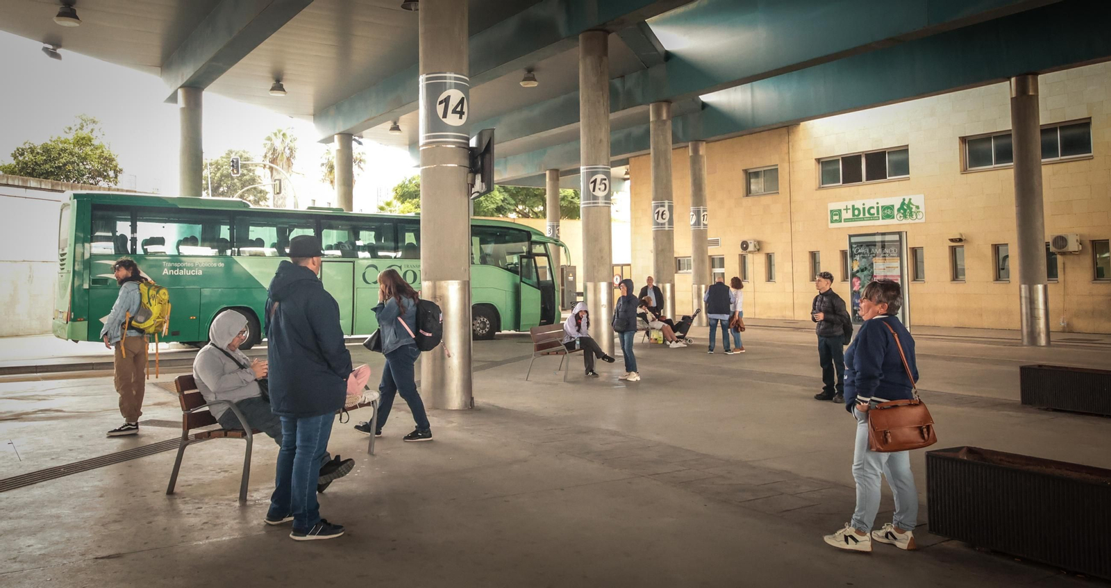 Imágenes de la huelga de transporte de pasajeros en Jerez Imágenes de la huelga de transporte de pasajeros en Jerez