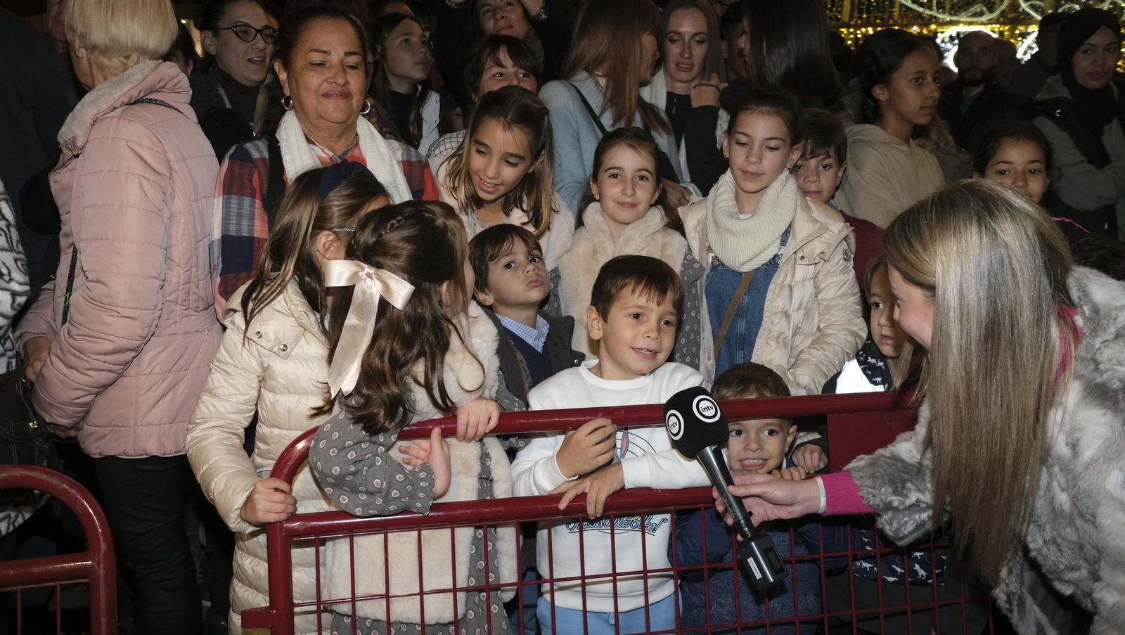 Imágenes de la Cabalgata de los Reyes Magos en Almería