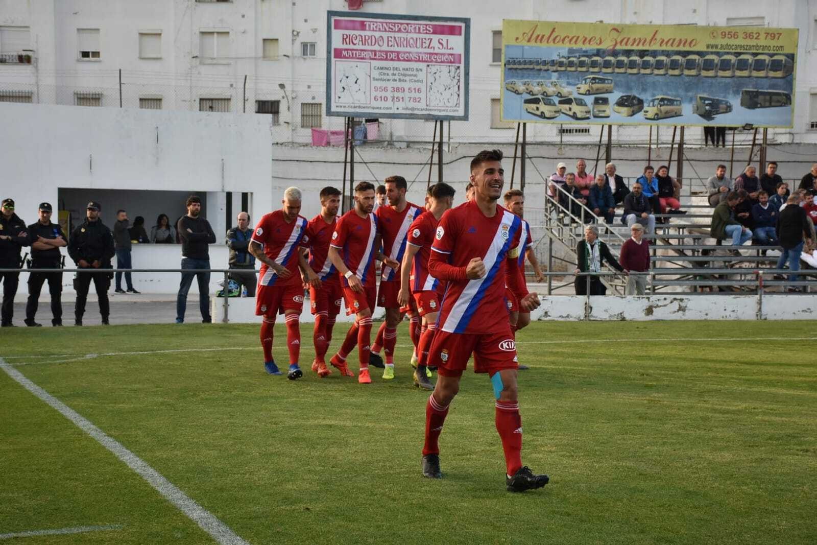 Partido Atlético Sanluqueño-Recreativo en imágenes
