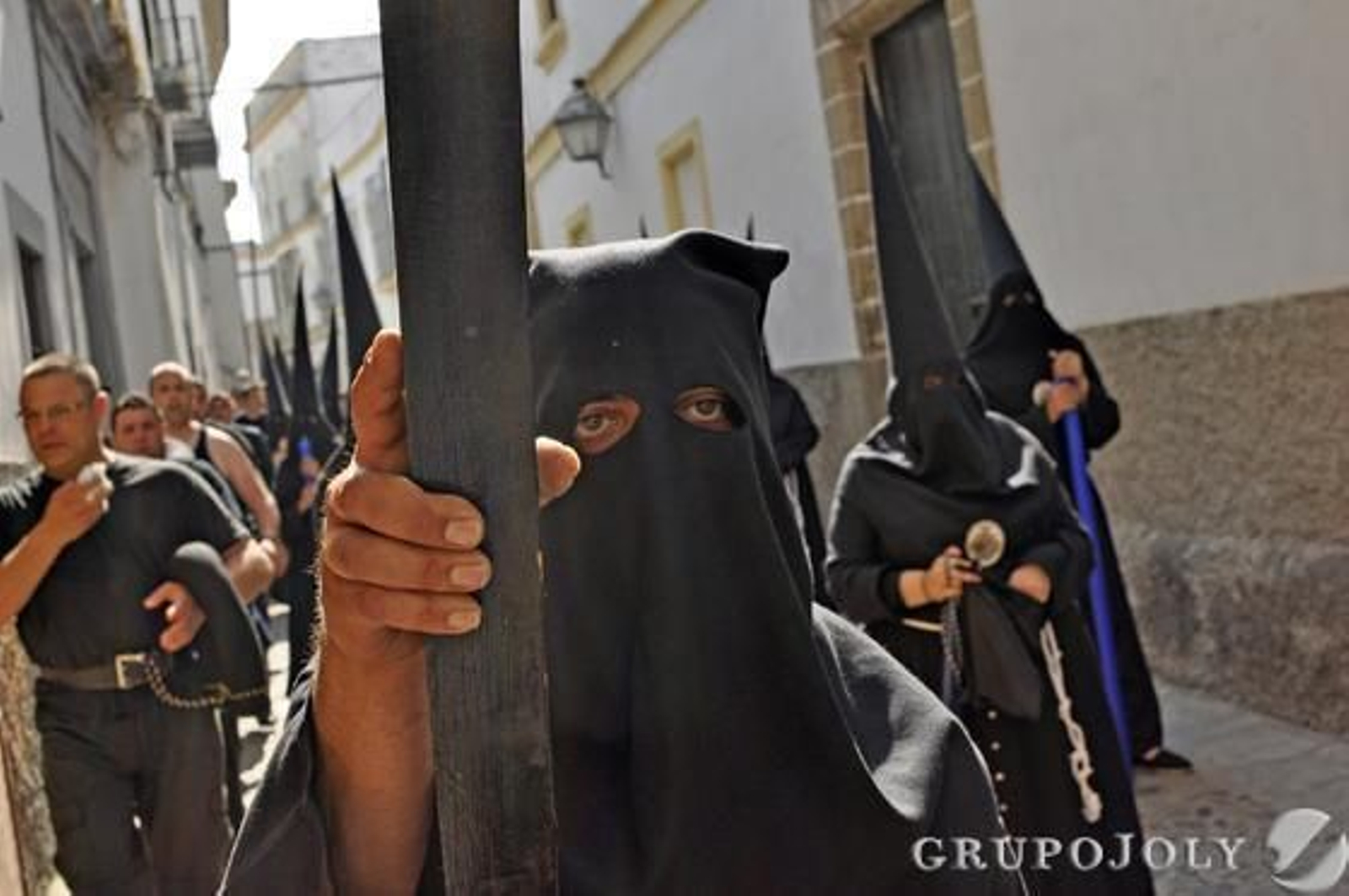 Foto: Pascual · Lobo· Aranda · Garcia y M. A. Gonzalez