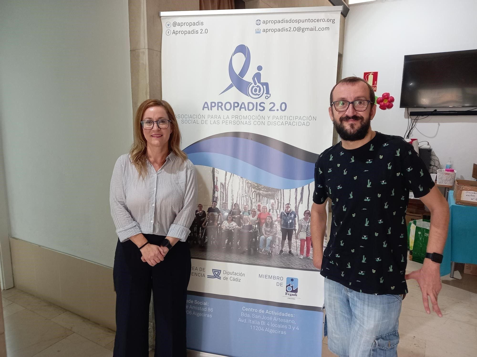 Estrella Blanco (Fundación Cepsa), en su visita a Aprodis 2.0