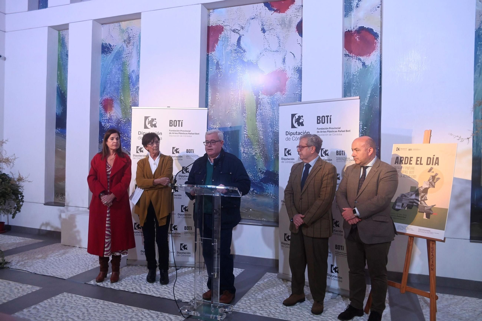 Un paseo en imágenes por la exposición 'Arde el día' del Centro de Arte Rafael Botí de Córdoba