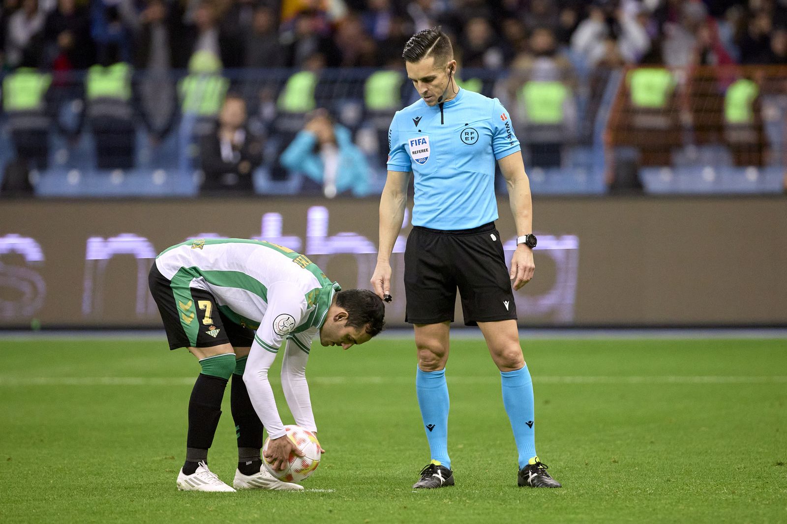 Las fotos de la prórroga y los penaltis del Betis - Barcelona