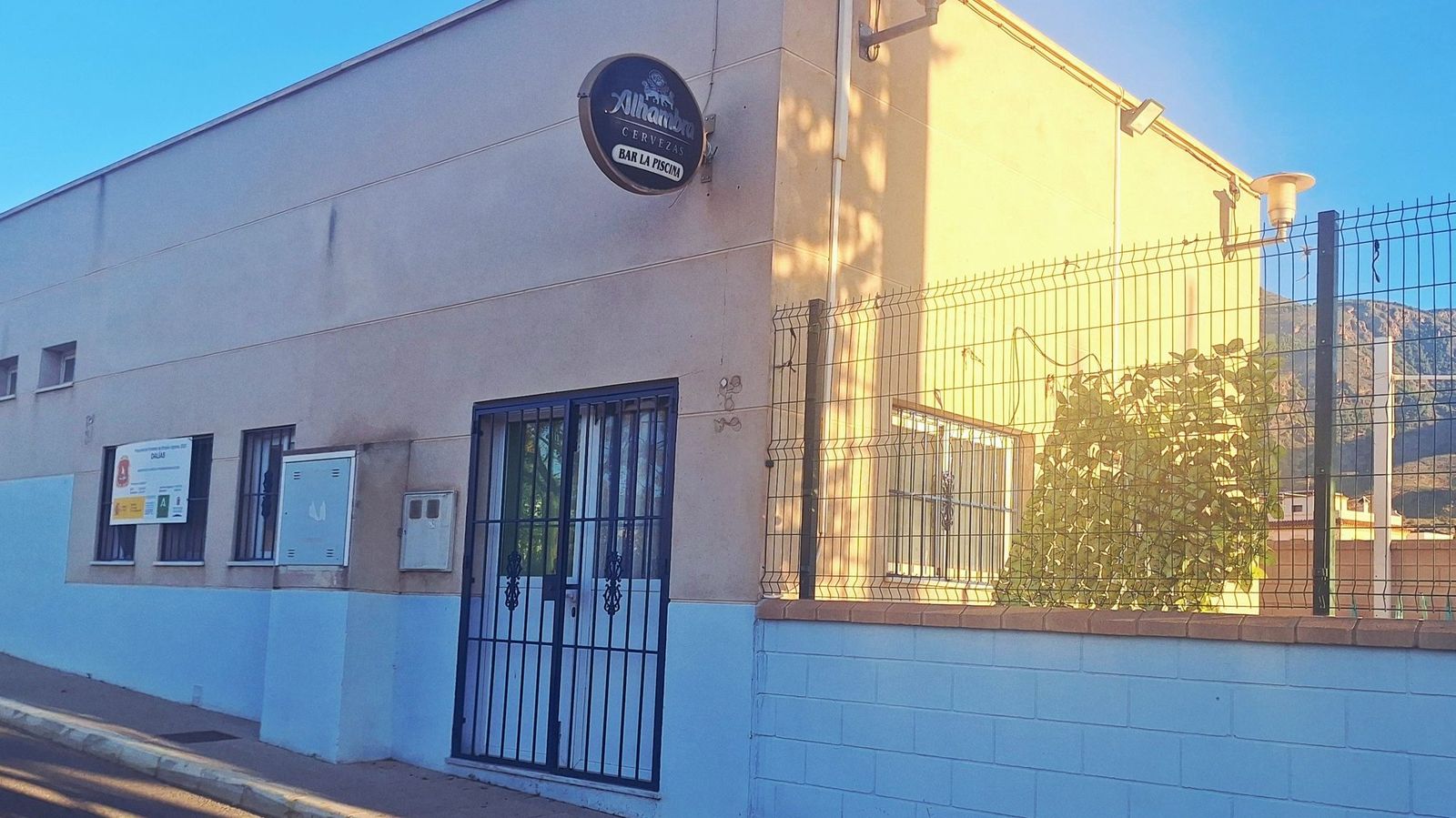 Bar de la piscina de Dalías.