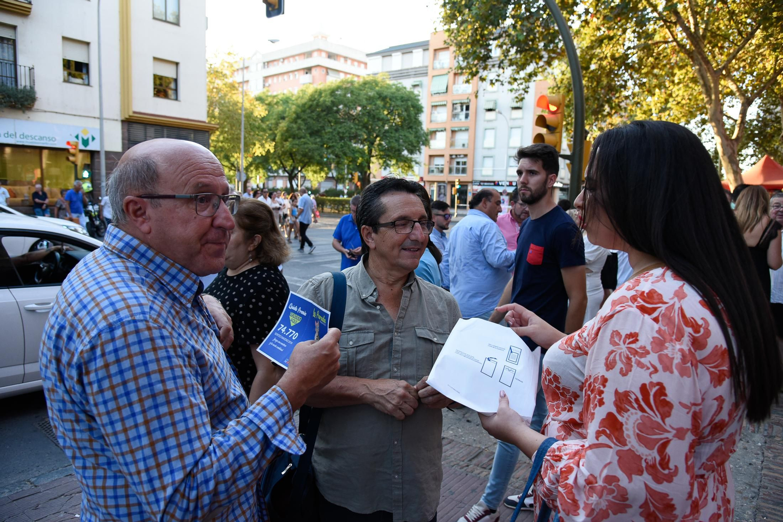 Colombinas 2022: Imágenes del ambiente en la plaza de toros en la novillada del martes