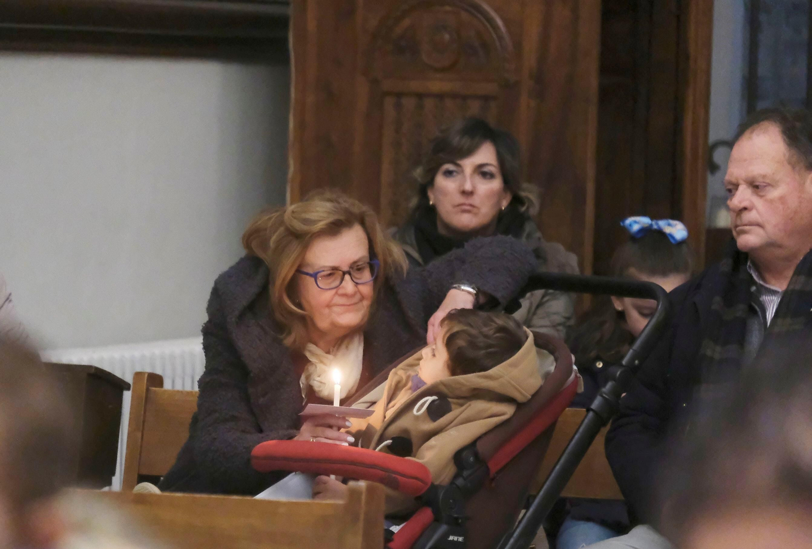 La presentación de los niños a la Virgen de los Dolores de Córdoba, en imágenes