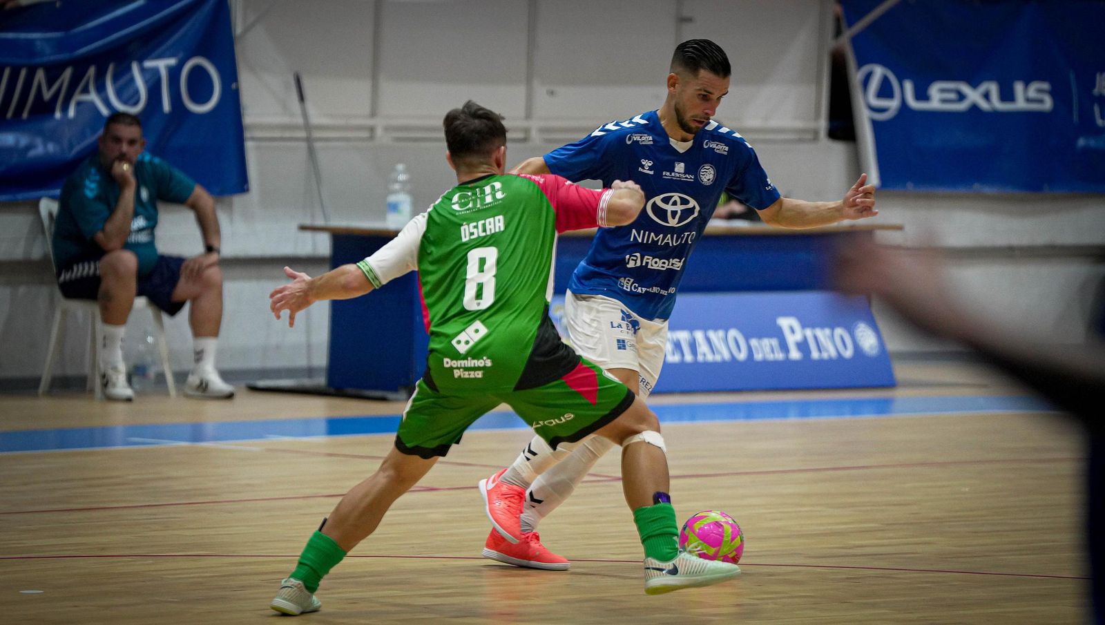 Imágenes del partido de futbolsala entre el Xerez Toyota - Cádiz Virgili