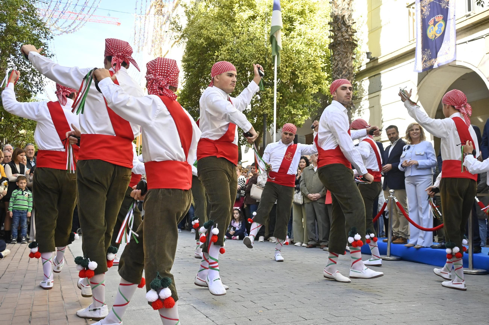 Las mejores mágenes del "II Encuentro de Danzas y Folclore Tradicional" de la provincia de Huelva