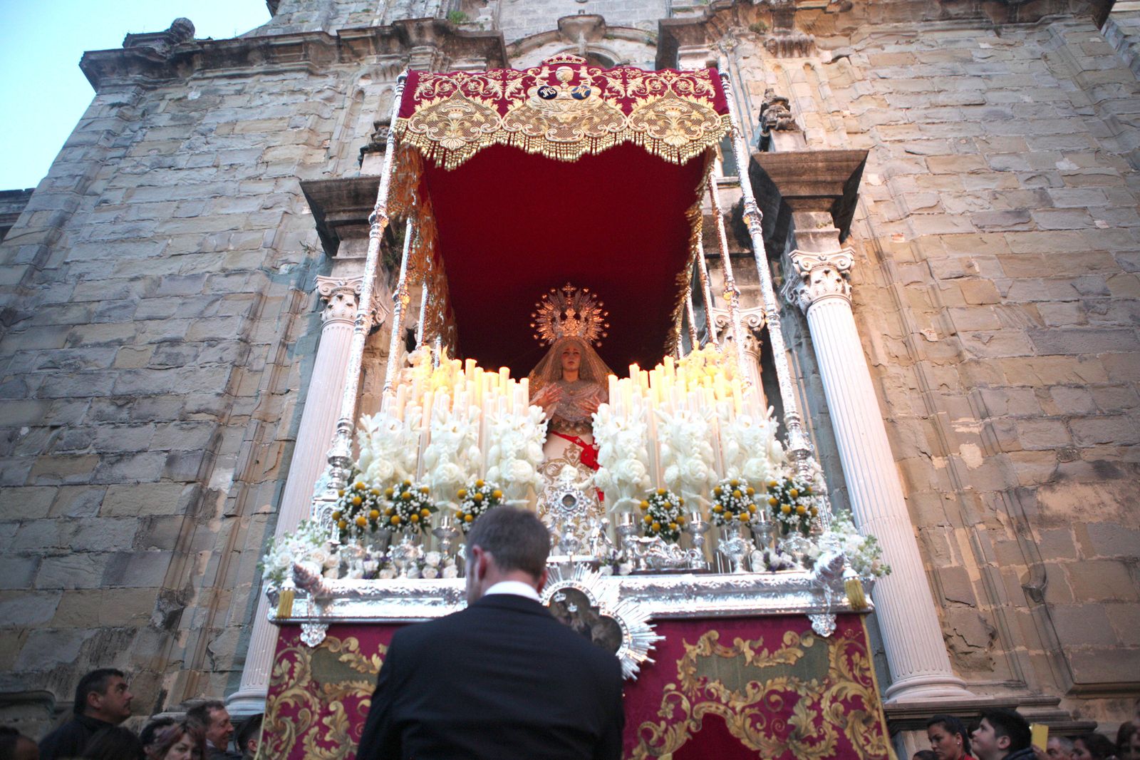 Imágenes del Lunes Santo en la comarca