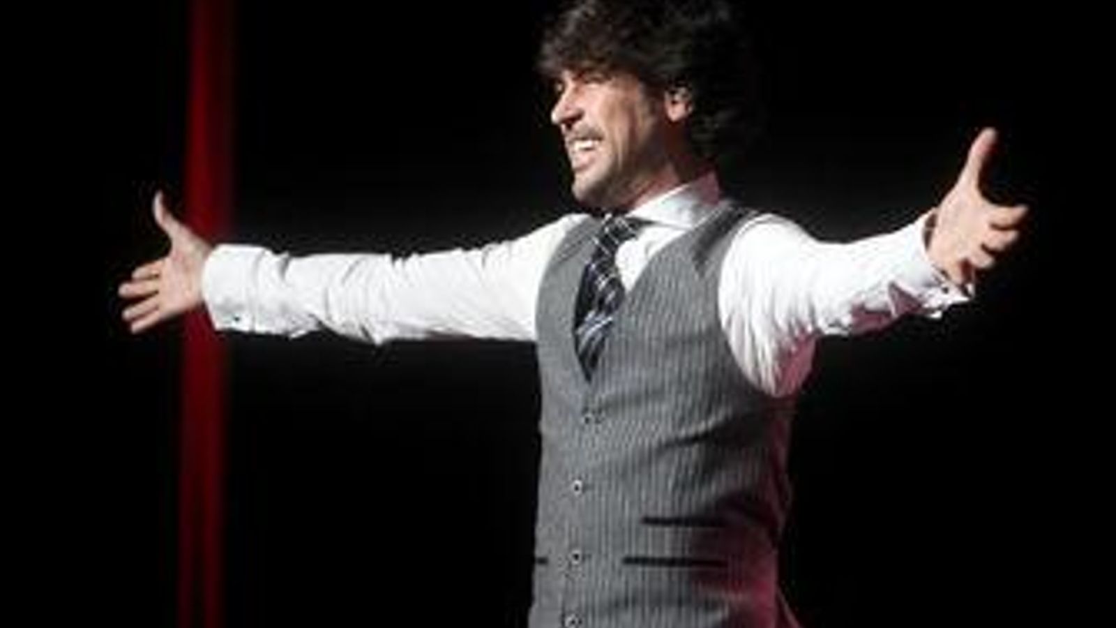 El cantante Manuel Lombo