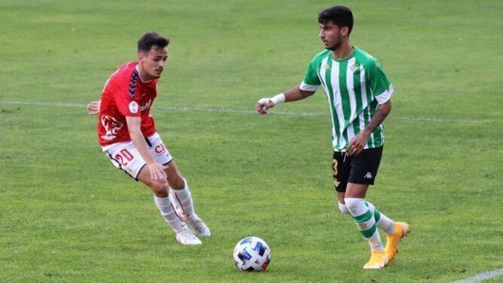 Calderón, durante un partido con el Betis Deportivo.