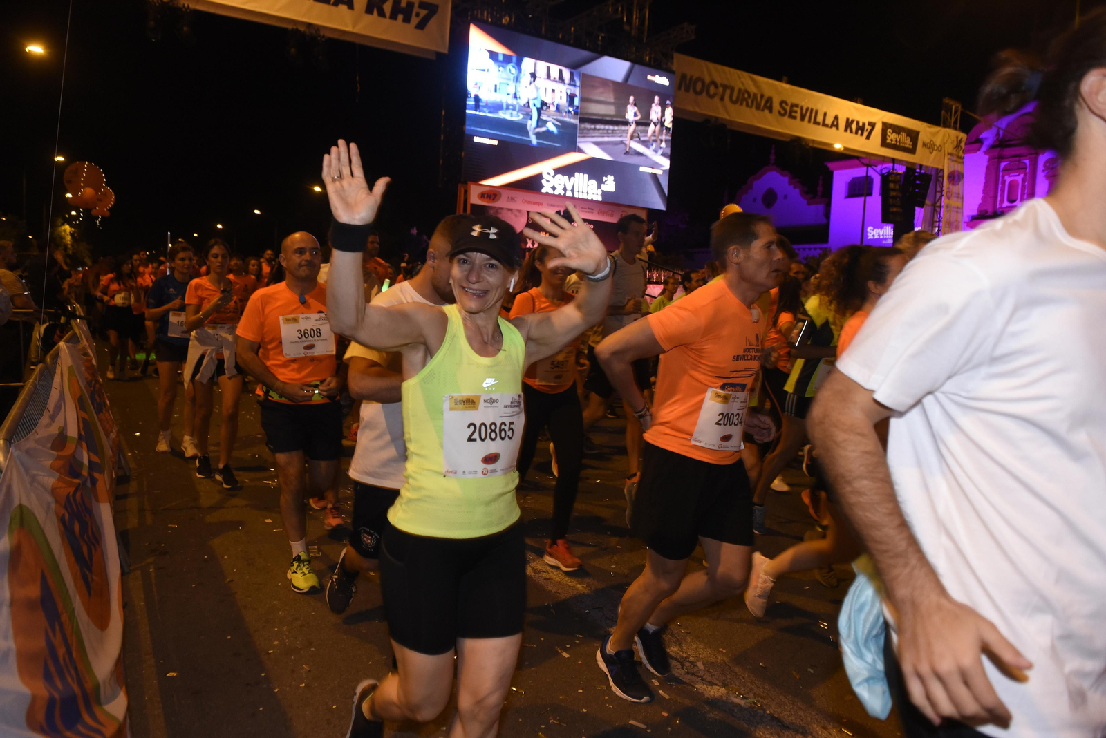 Búscate en la Carrera Nocturna 6