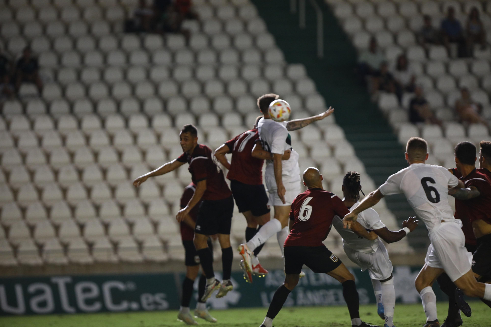 Las imágenes de la victoria del Córdoba CF ante el Mérida