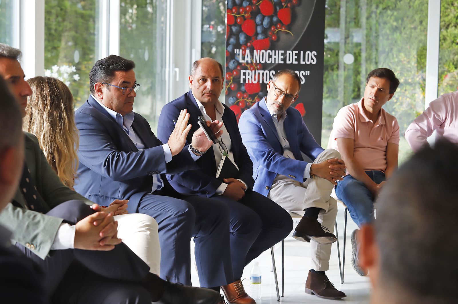 Imágenes del debate de "La Noche de los Frutos Rojos"