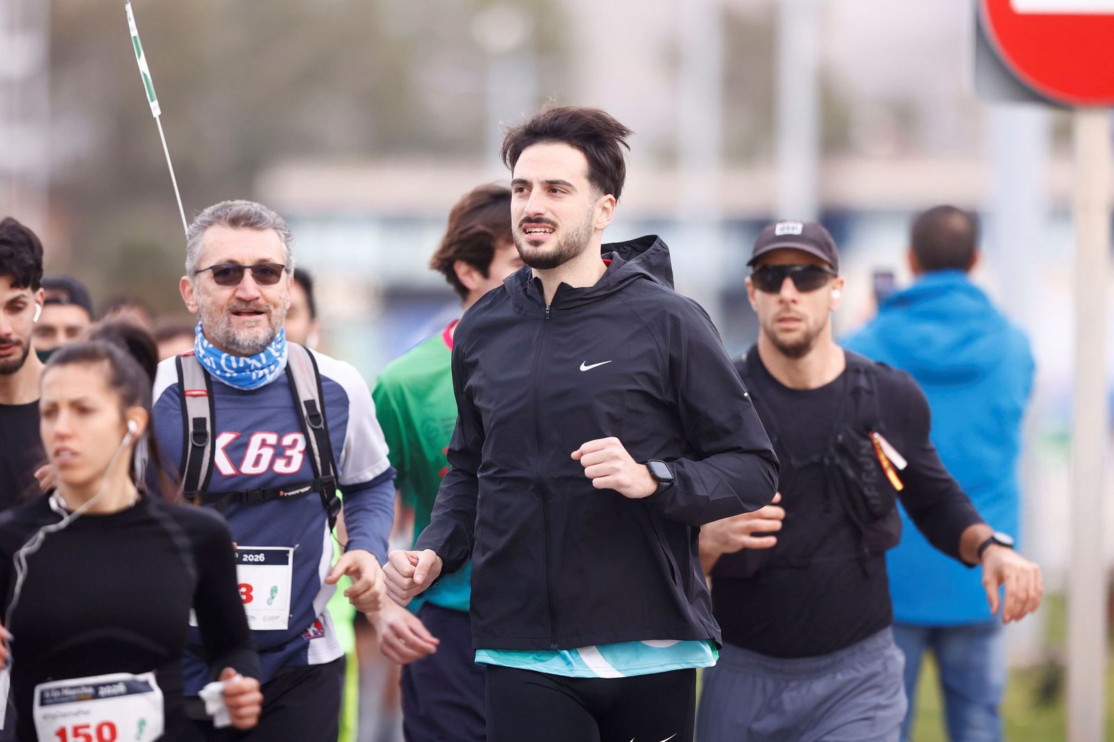 Búscate en las fotos de la Carrera contra el cáncer en Málaga