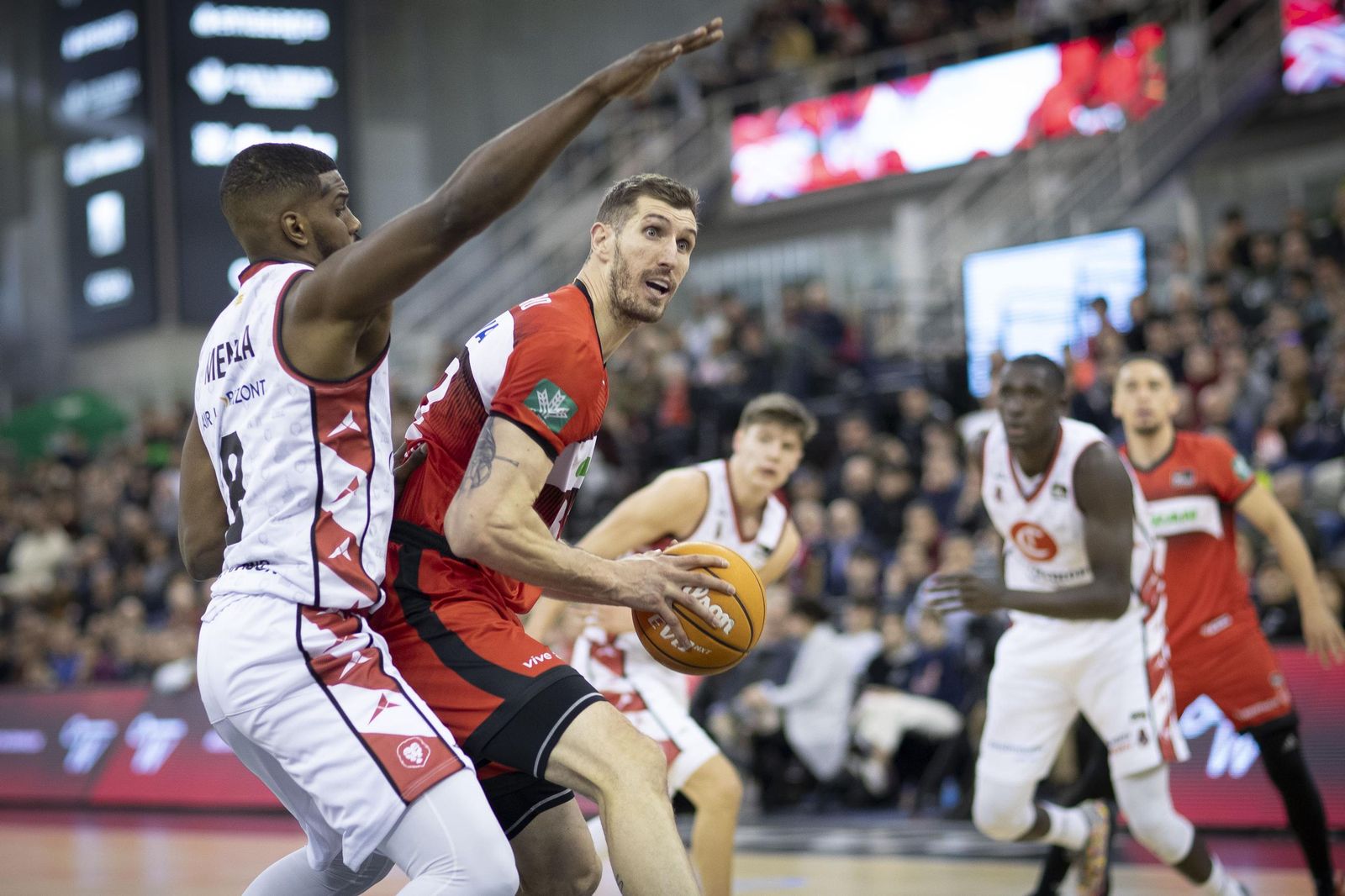 Las mejores imágenes del Covirán Granada-Casademunt Zaragoza