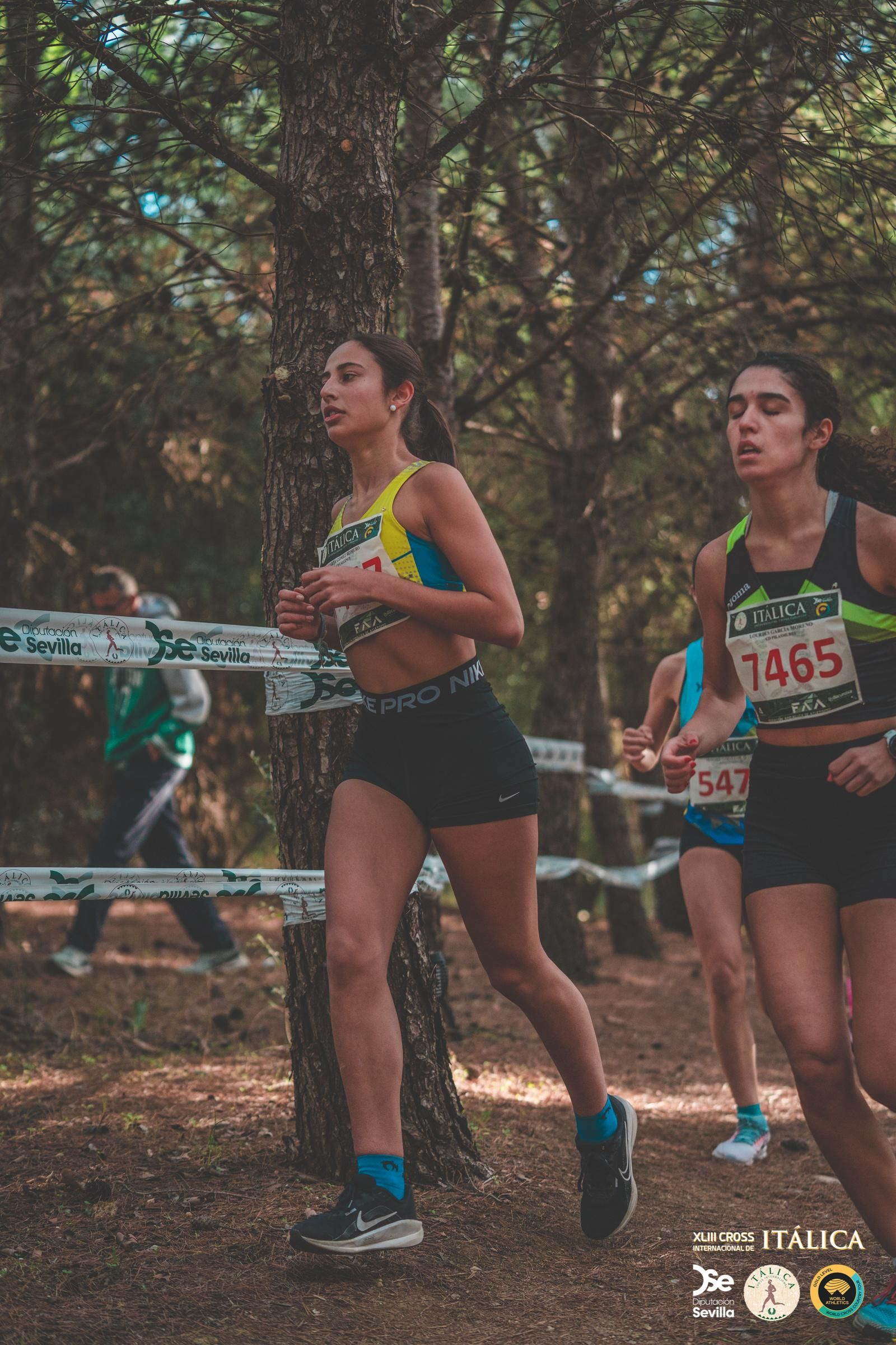 Búscate en las fotos del Cross de Itálica 2025 | 6