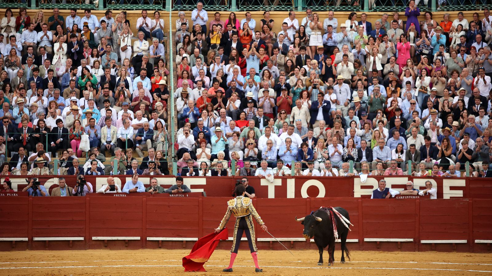 Tarde de toros con Roca Rey, Talavante y Aguado en la Feria de Jerez
