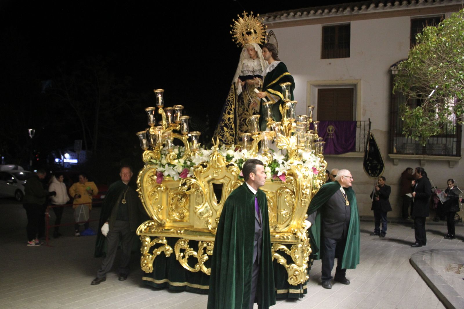 Las imágenes de las procesiones del Jueves Santo en Vélez Rubio