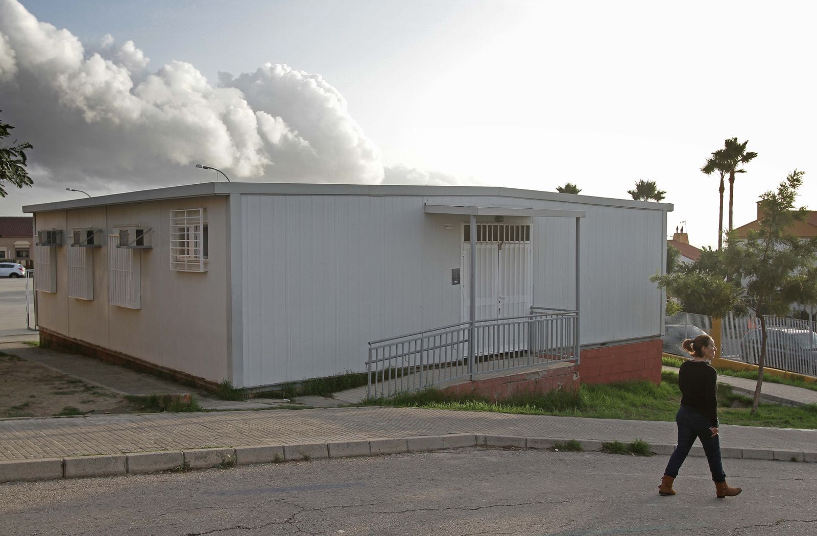 Imagen de archivo de un módulo prefabricado en un centro de Algeciras.