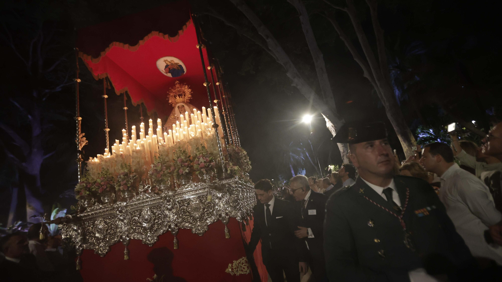 La Magna Mariana de Algeciras por el Parque María Cristina, en imágenes