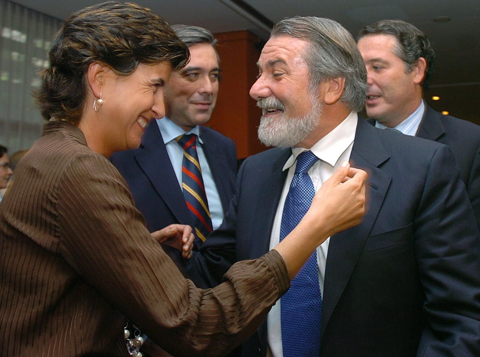 María San Gil y Jaime Mayor Oreja en una imagen de archivo.