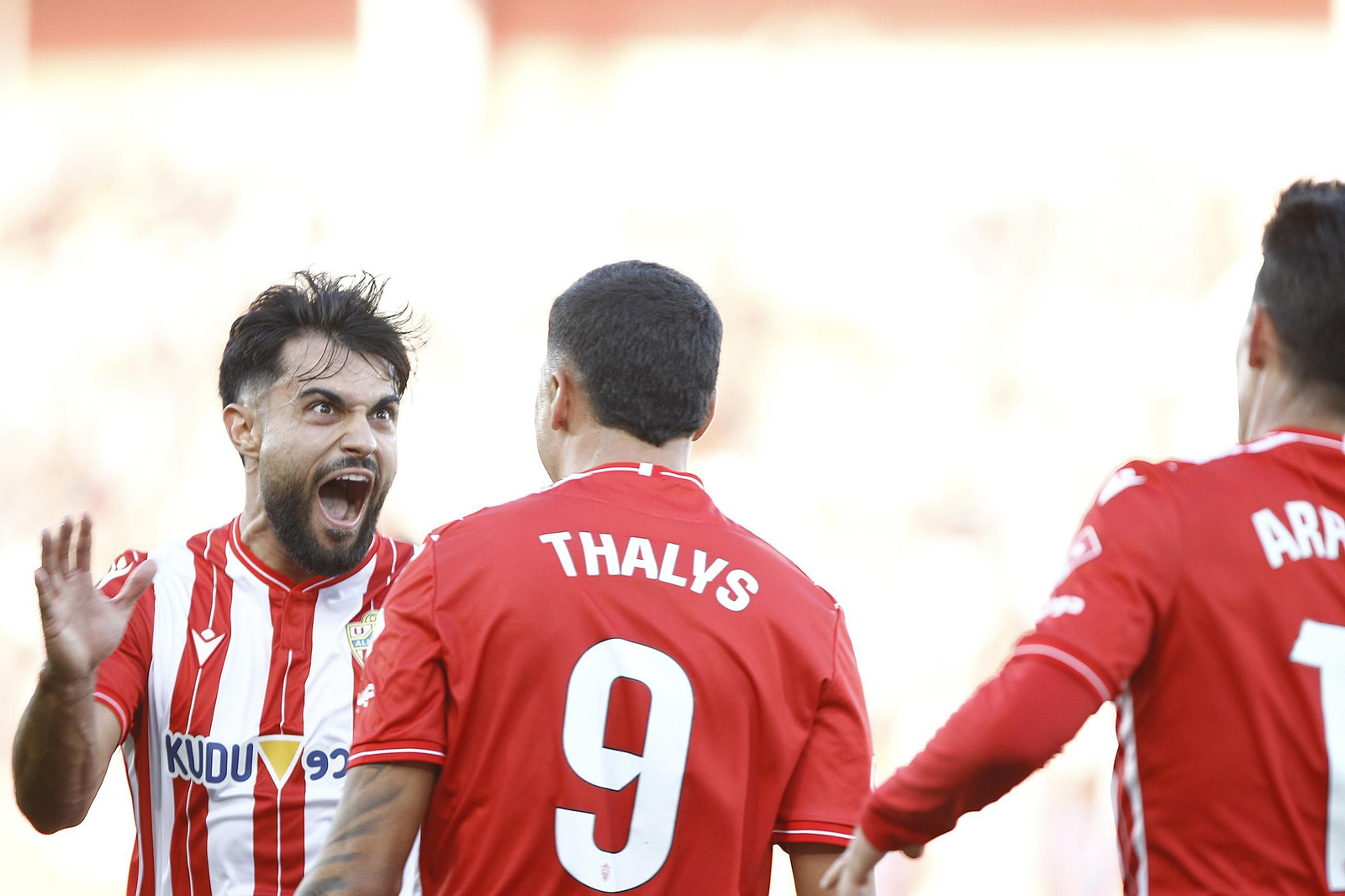 El partido U.D. Almería-Cádiz C.F. en imágenes