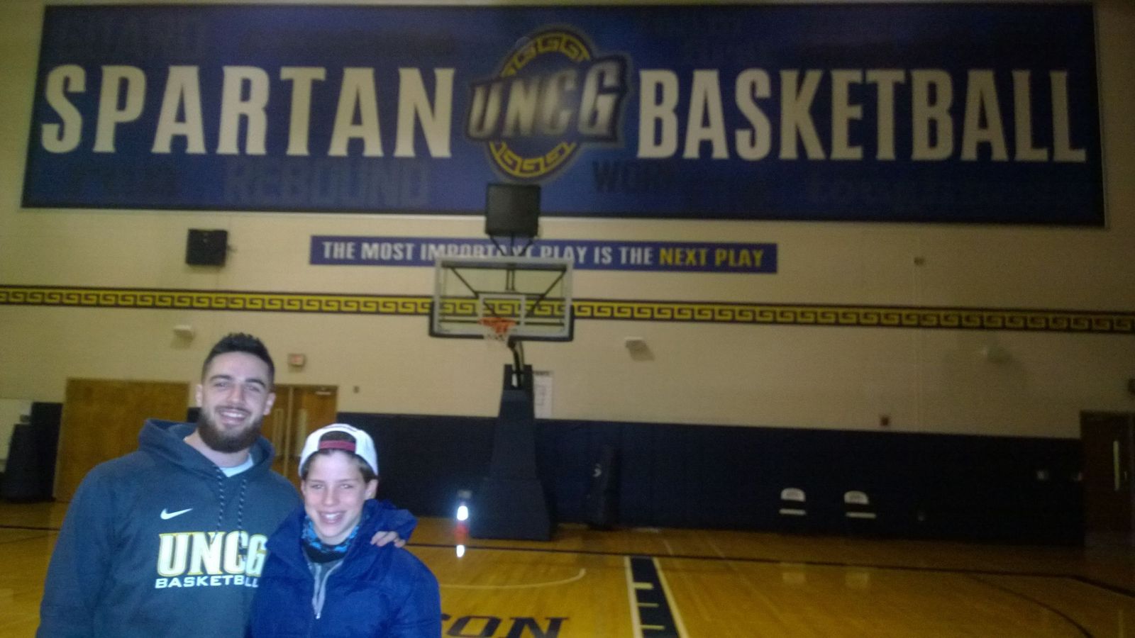 Francis Alonso, con Mario Saint-Supéry en Greensboro.