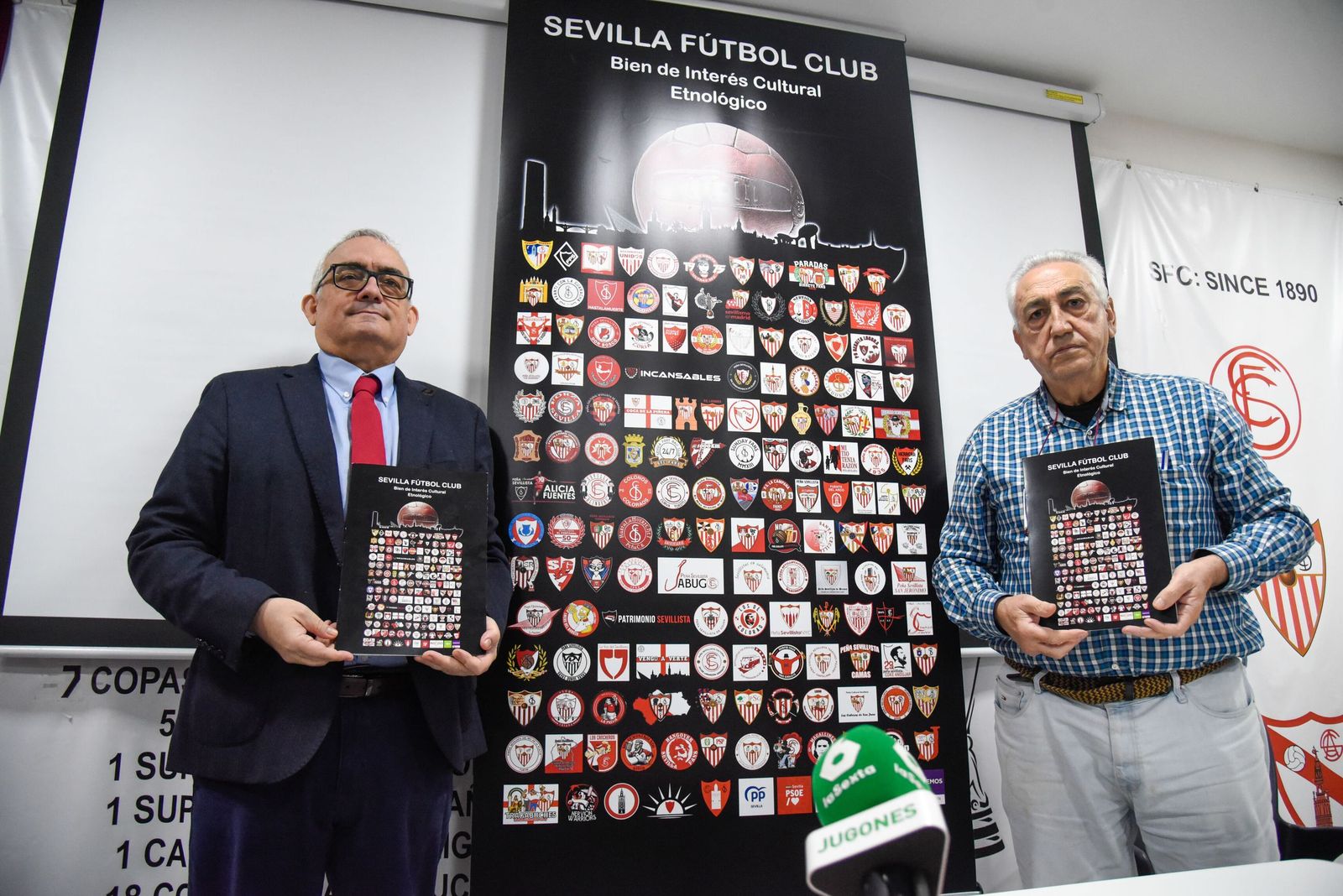 Joaquín González y Antonio Vázquez (AU), con la adhesión colectiva de BIC del Sevilla.