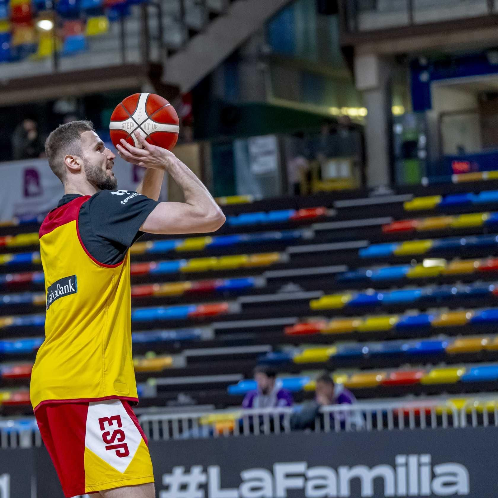Alberto Díaz, Francis Alonso y Paco Aurioles, en la primera España de Chus Mateo