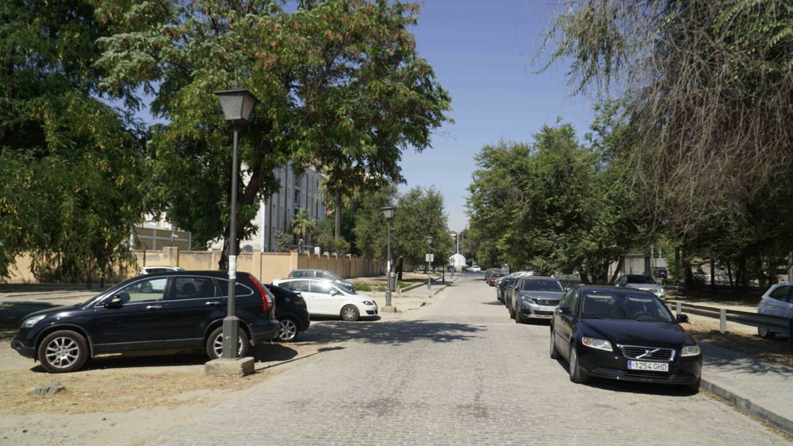 Imagen del entorno, con los distintos tipos de aparcamiento.