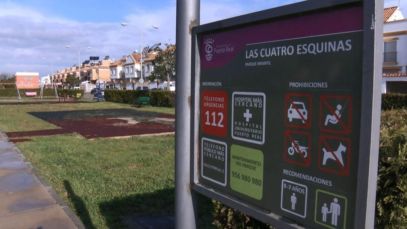 Parque infantil 'Las Cuatro Esquinas', en el Paseo de Andalucía de Puerto Real