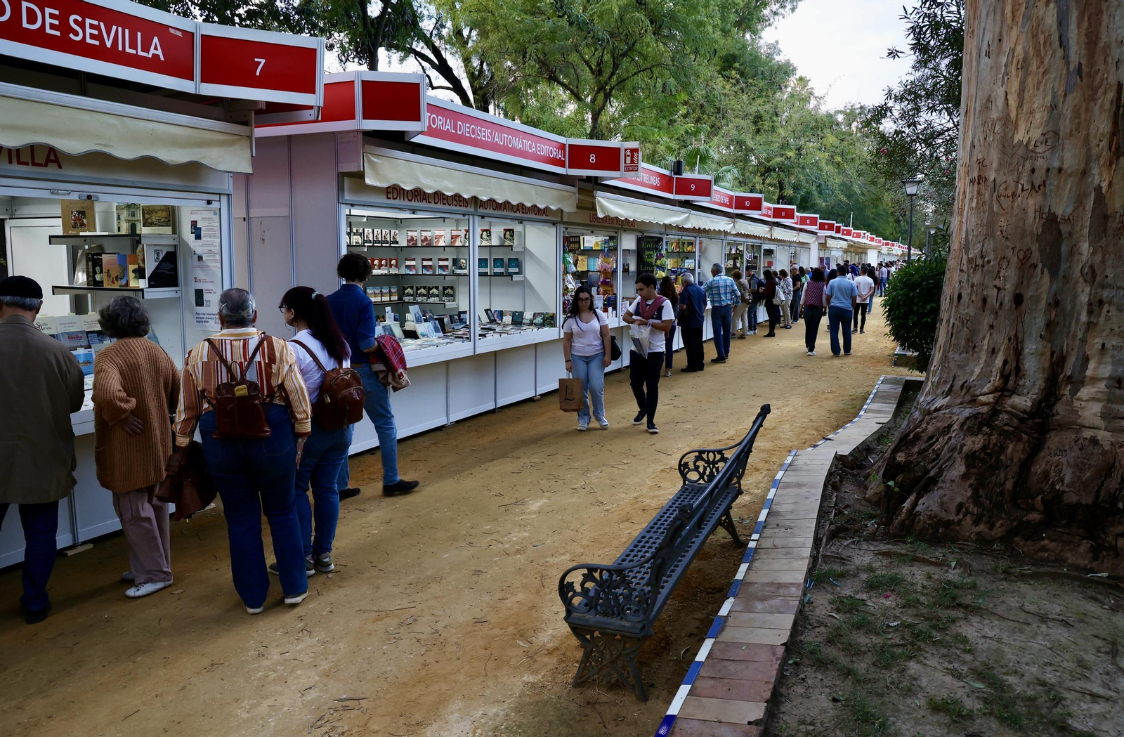 Feria del Libro en los Járdines de Murillo