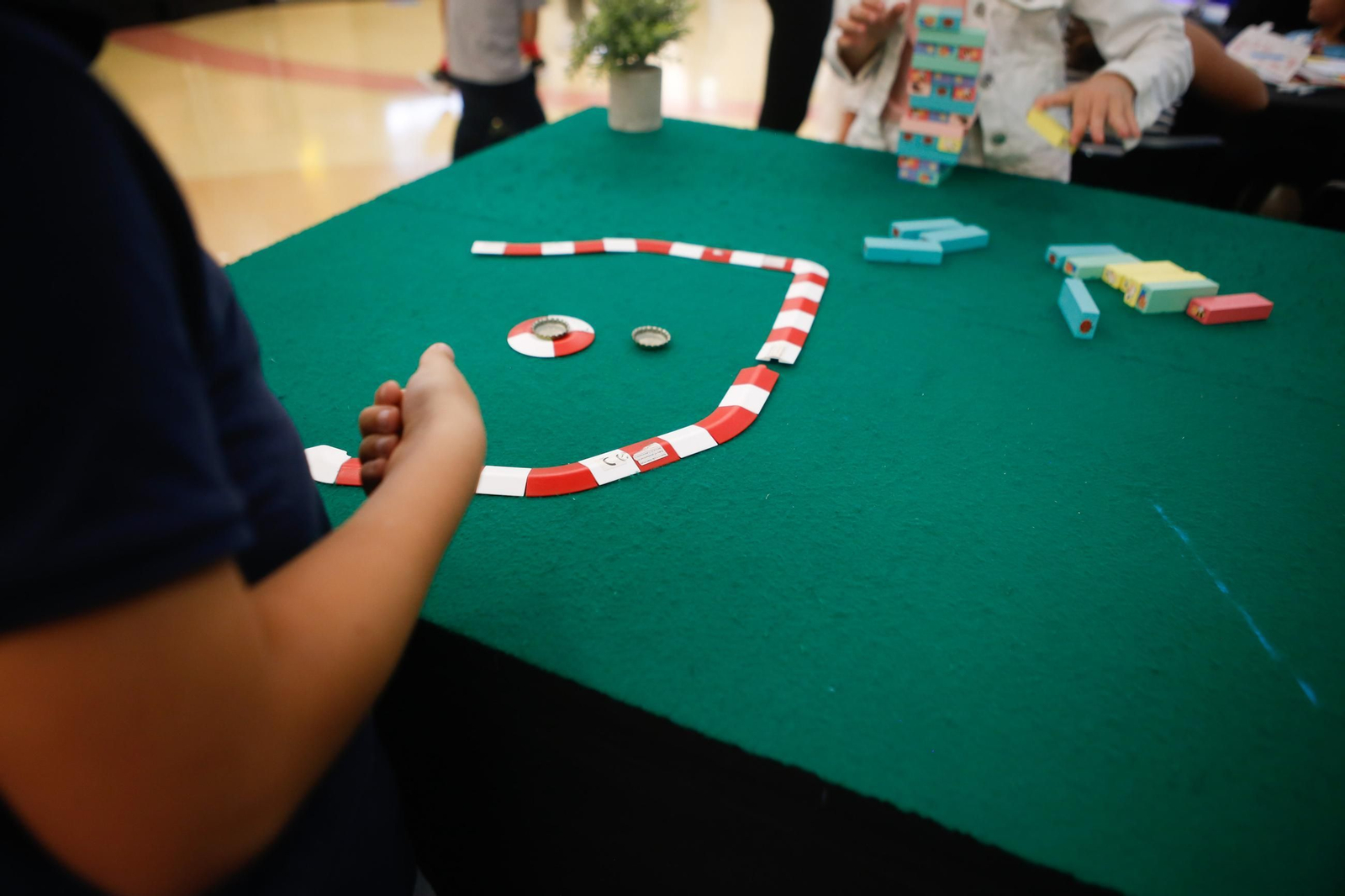 Fotos de la Zona Cero Pantallas del Centro Comercial Puerta Europa de Algeciras